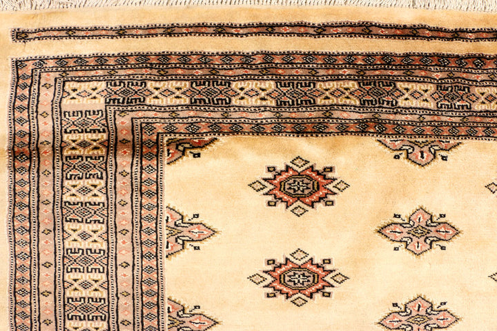 Navajo White Jaldar 5' 9 x 8' - No. 38429 - ALRUG Rug Store