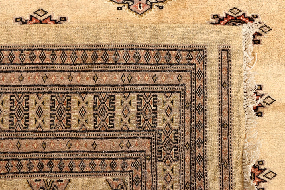 Navajo White Jaldar 5' 9 x 8' - No. 38429 - ALRUG Rug Store