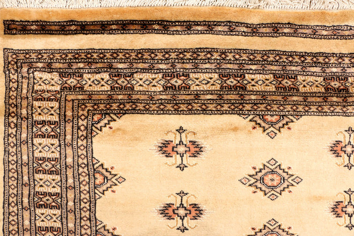 Navajo White Jaldar 5' 6 x 7' 7 - No. 38436 - ALRUG Rug Store