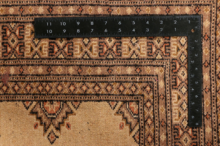 Navajo White Jaldar 5' 6 x 7' 7 - No. 38436 - ALRUG Rug Store