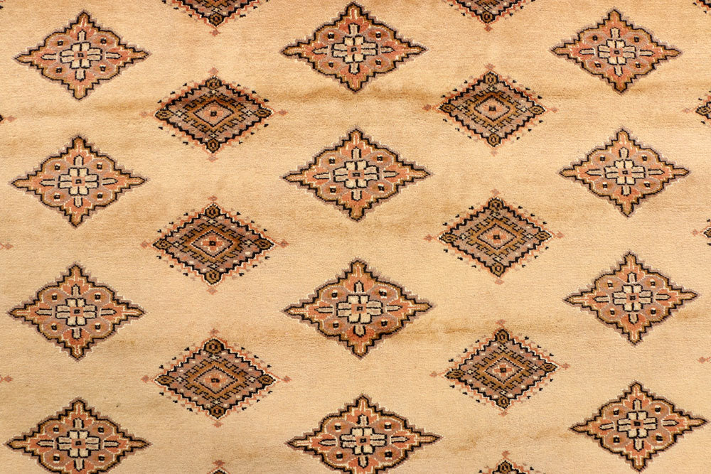 Navajo White Jaldar 5' 6 x 8' 4 - No. 38437 - ALRUG Rug Store