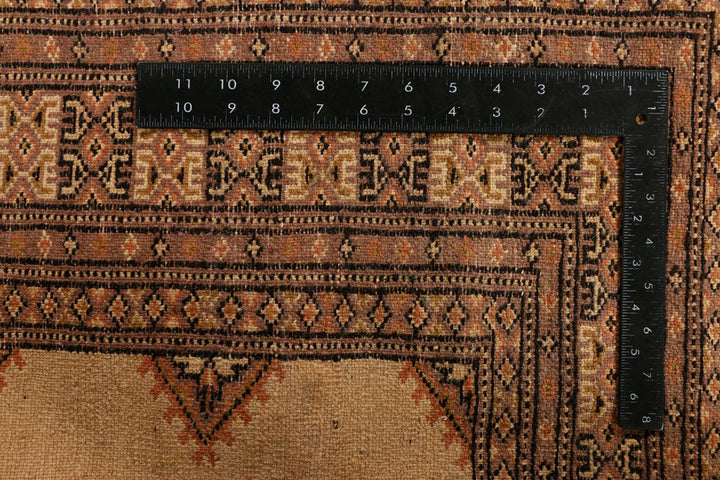 Navajo White Jaldar 5' 7 x 8' 7 - No. 38439 - ALRUG Rug Store