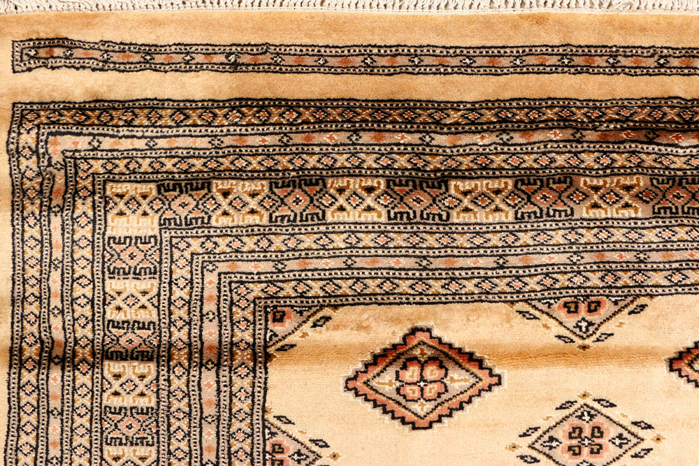 Navajo White Jaldar 6' 6 x 9' - No. 38443 - ALRUG Rug Store