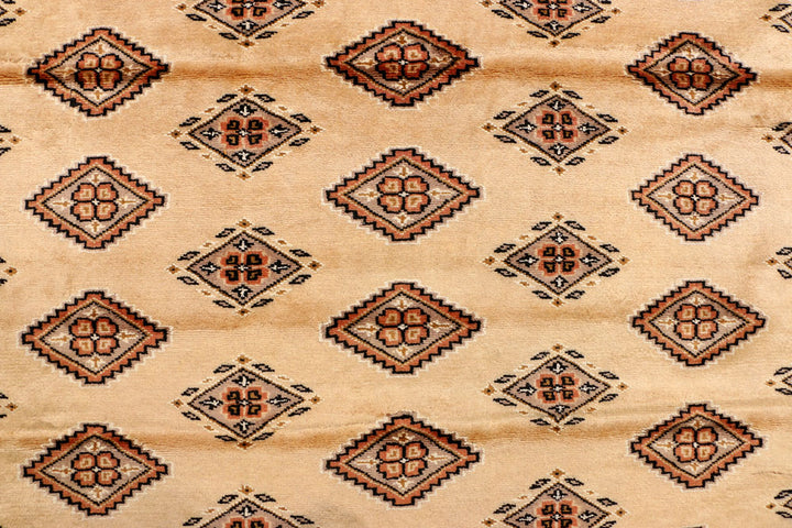 Navajo White Jaldar 6' 6 x 9' - No. 38443 - ALRUG Rug Store