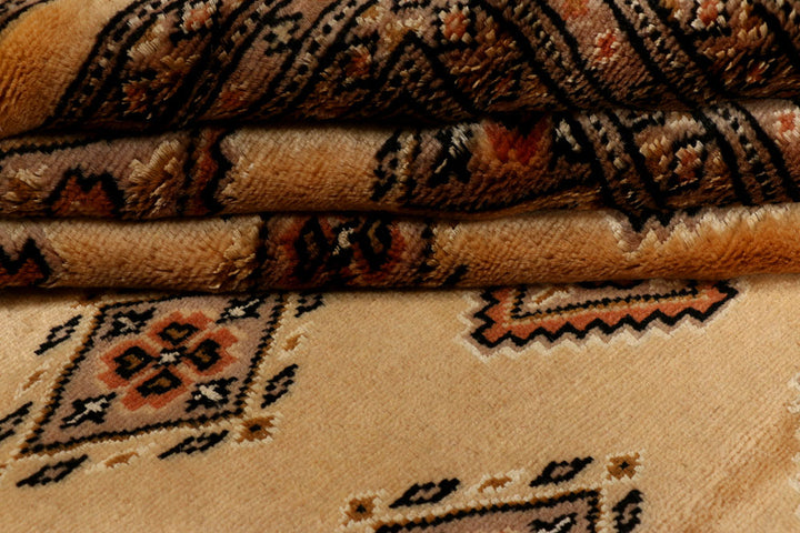 Navajo White Jaldar 6' 6 x 9' - No. 38443 - ALRUG Rug Store