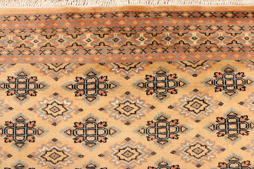 Navajo White Jaldar 5' 3 x 7' 10 - No. 38445 - ALRUG Rug Store