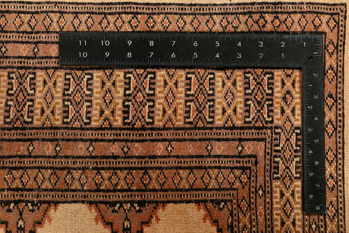 Navajo White Jaldar 5' 7 x 7' 10 - No. 38451 - ALRUG Rug Store