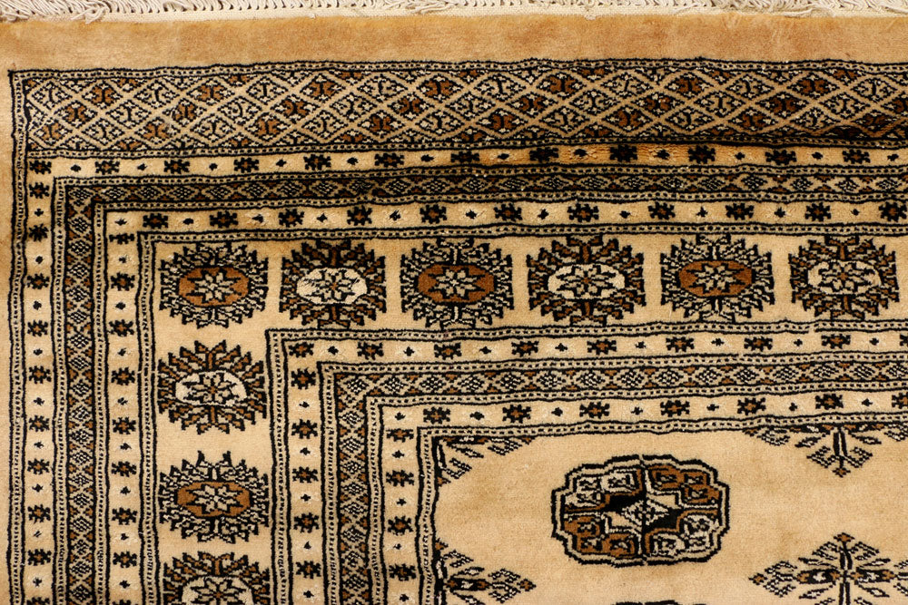 Burlywood Bokhara 7' 2 x 9' 9 - No. 38460 - ALRUG Rug Store