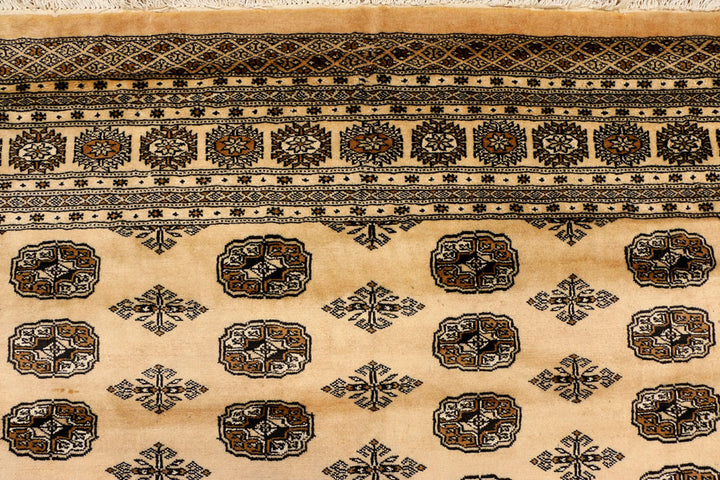 Burlywood Bokhara 7' 2 x 9' 9 - No. 38460 - ALRUG Rug Store