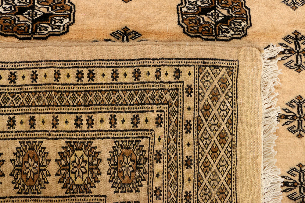 Burlywood Bokhara 7' 2 x 9' 9 - No. 38460 - ALRUG Rug Store