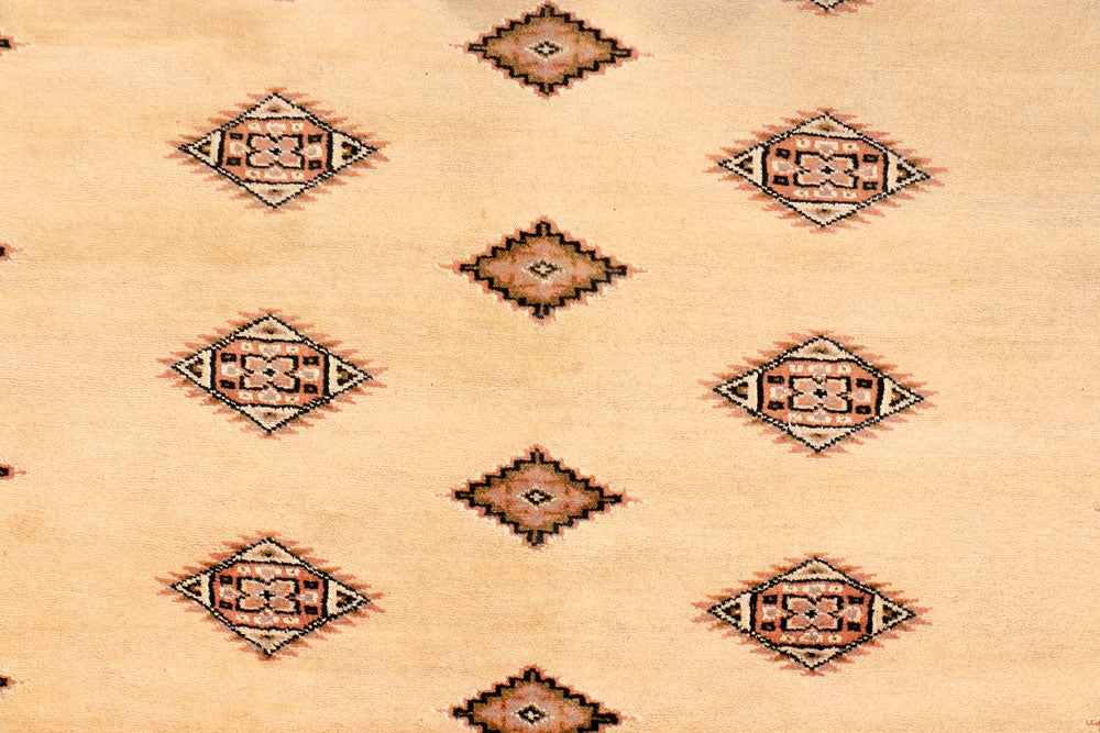 Navajo White Jaldar 4' 6 x 6' - No. 38481 - ALRUG Rug Store