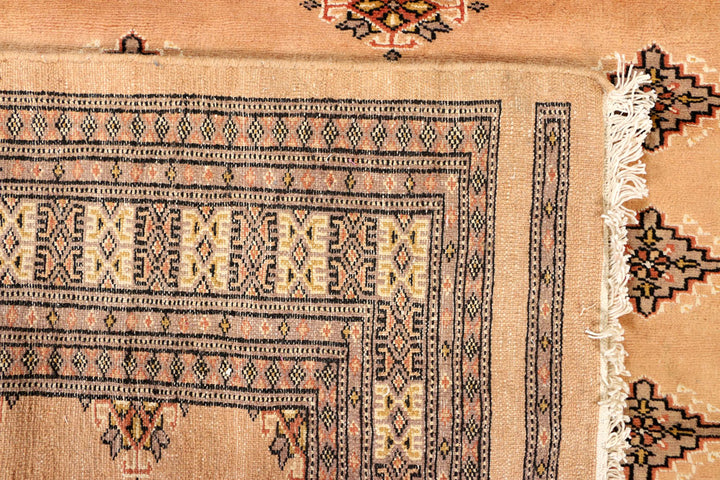 Peru Jaldar 4' 7 x 6' 7 - No. 38854 - ALRUG Rug Store
