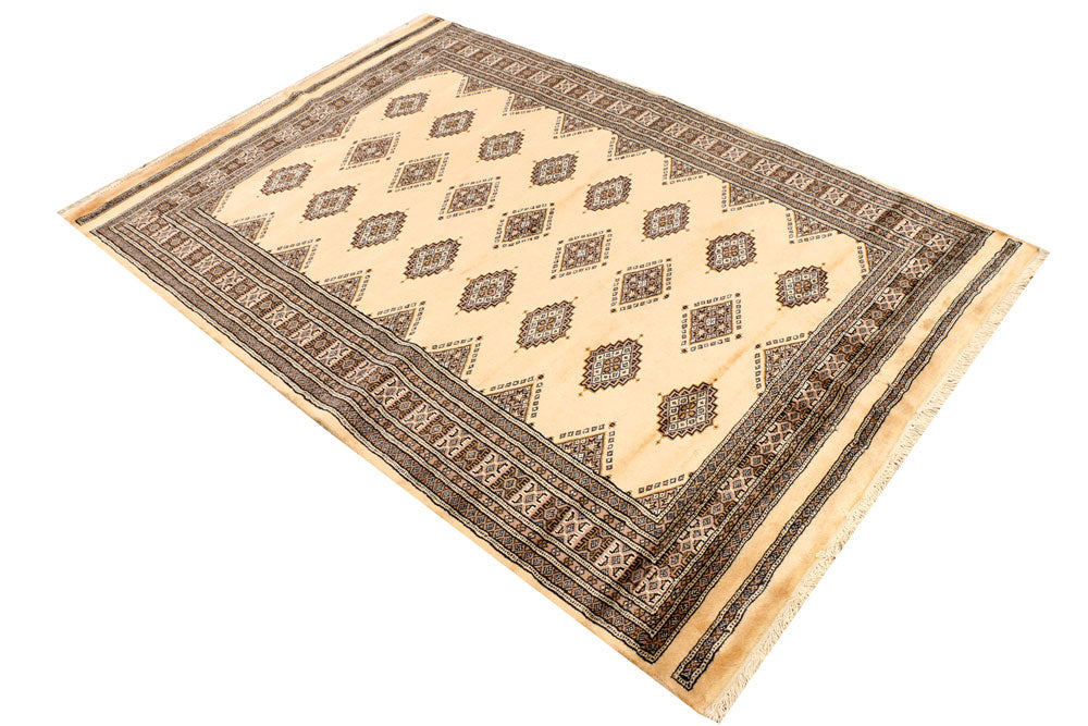 Navajo White Jaldar 4' 7 x 6' 7 - No. 38871 - ALRUG Rug Store