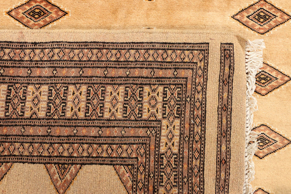 Navajo White Jaldar 4' 7 x 5' 8 - No. 38873 - ALRUG Rug Store