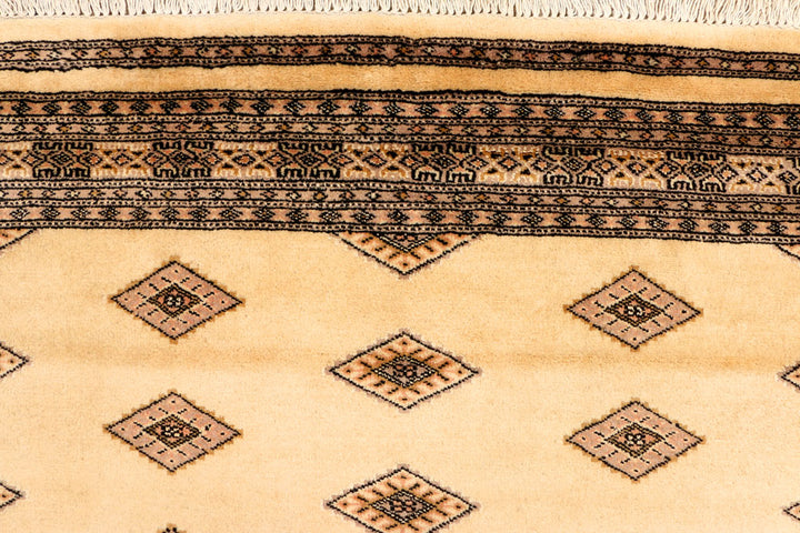 Navajo White Jaldar 4' 8 x 6' 7 - No. 38904 - ALRUG Rug Store