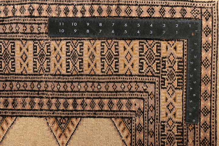 Navajo White Jaldar 4' 8 x 6' 7 - No. 38904 - ALRUG Rug Store