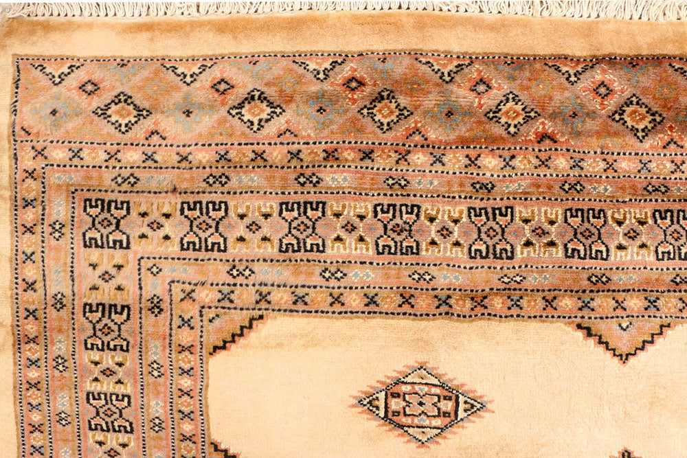 Navajo White Jaldar 4' 7 x 6' 6 - No. 38915 - ALRUG Rug Store
