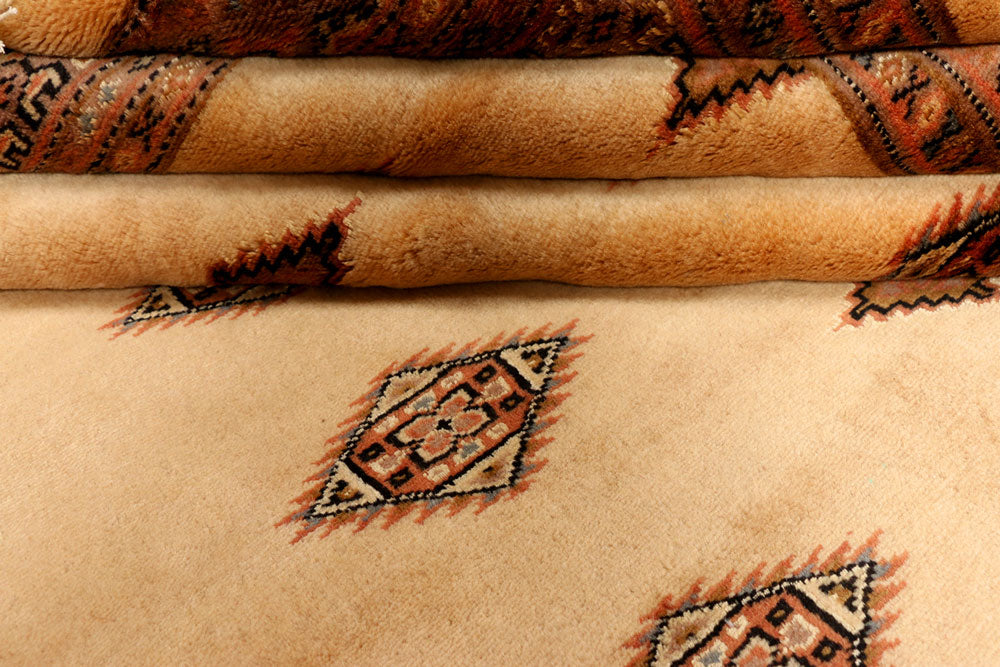 Navajo White Jaldar 4' 7 x 6' 6 - No. 38915 - ALRUG Rug Store