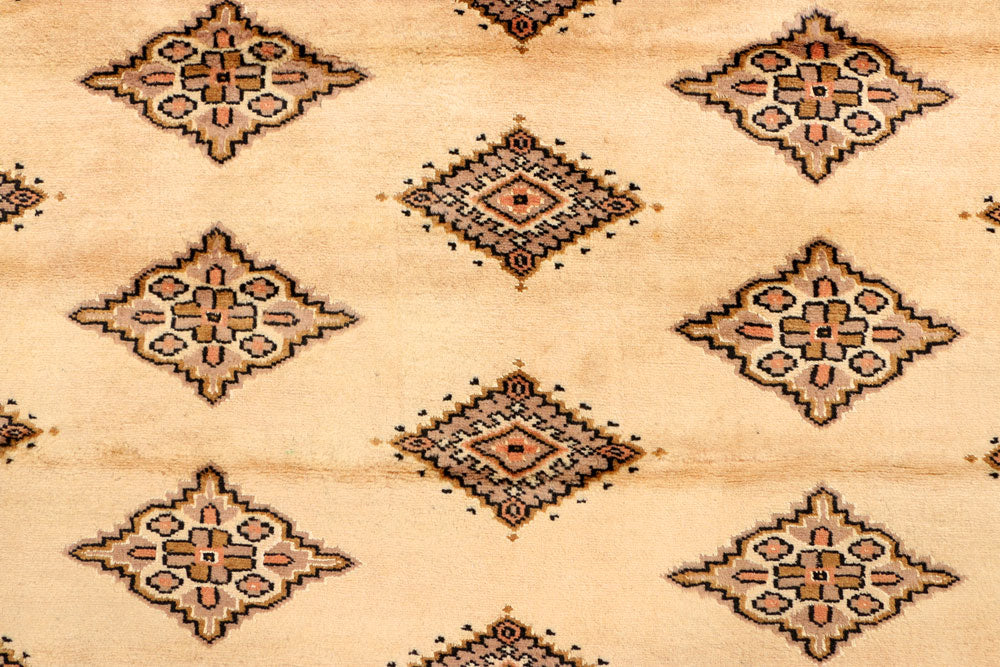 Navajo White Jaldar 4' 8 x 6' 3 - No. 38919 - ALRUG Rug Store