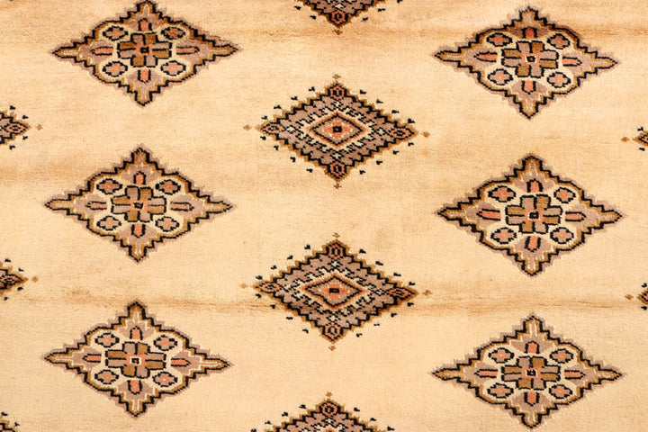 Navajo White Jaldar 4' 8 x 6' 3 - No. 38919 - ALRUG Rug Store