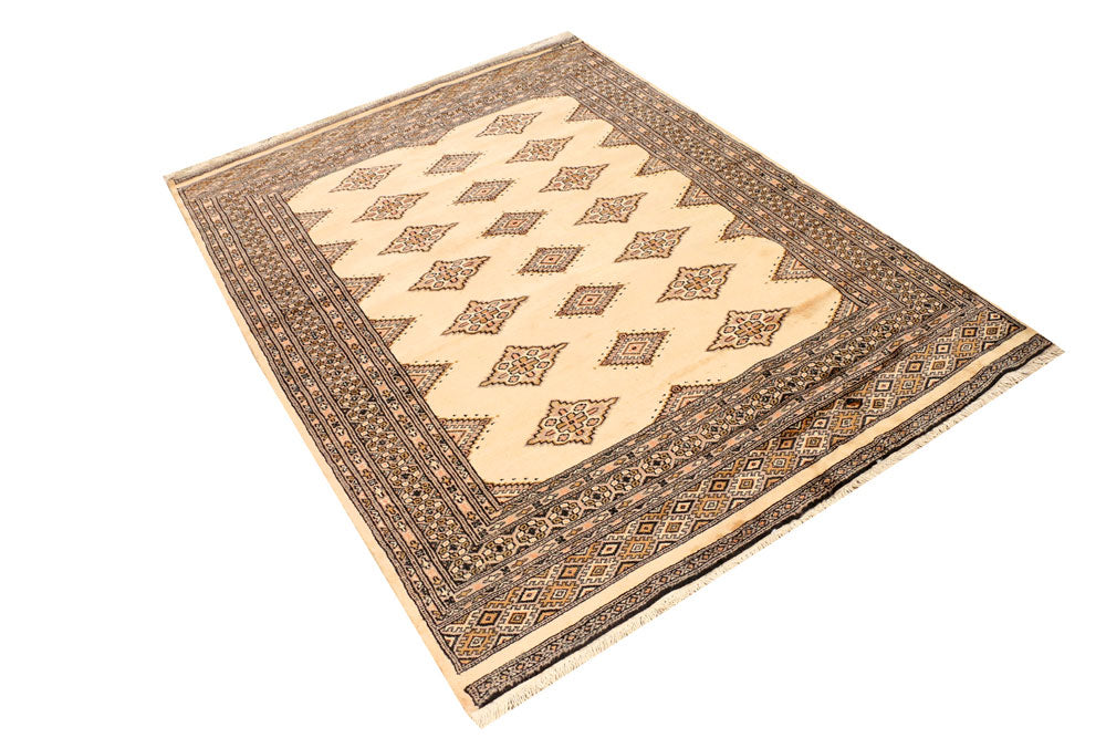 Navajo White Jaldar 4' 8 x 6' 3 - No. 38919 - ALRUG Rug Store