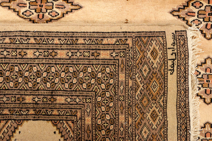 Navajo White Jaldar 4' 8 x 6' 3 - No. 38919 - ALRUG Rug Store