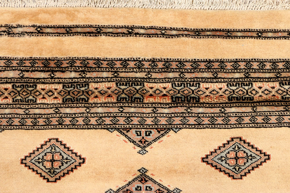 Navajo White Jaldar 4' 7 x 7' 3 - No. 38923 - ALRUG Rug Store