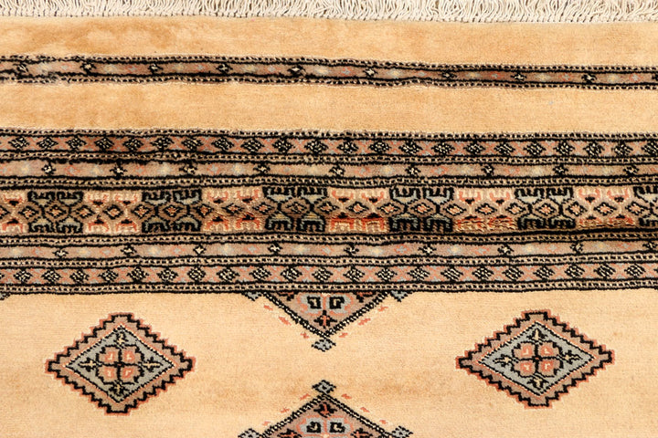 Navajo White Jaldar 4' 7 x 7' 3 - No. 38923 - ALRUG Rug Store