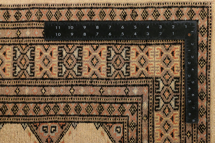Navajo White Jaldar 4' 7 x 7' 3 - No. 38923 - ALRUG Rug Store