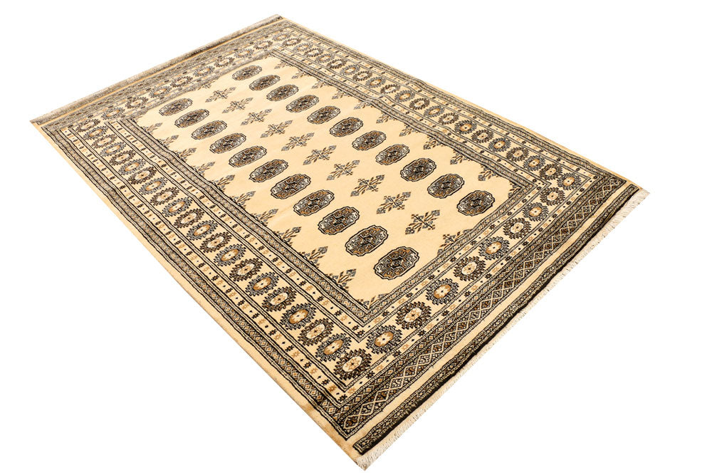 Navajo White Jaldar 4' 8 x 6' 8 - No. 38933 - ALRUG Rug Store