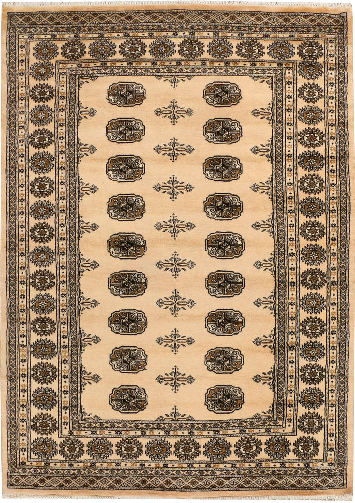 Navajo White Jaldar 4' 6 x 6' 6 - No. 38937 - ALRUG Rug Store