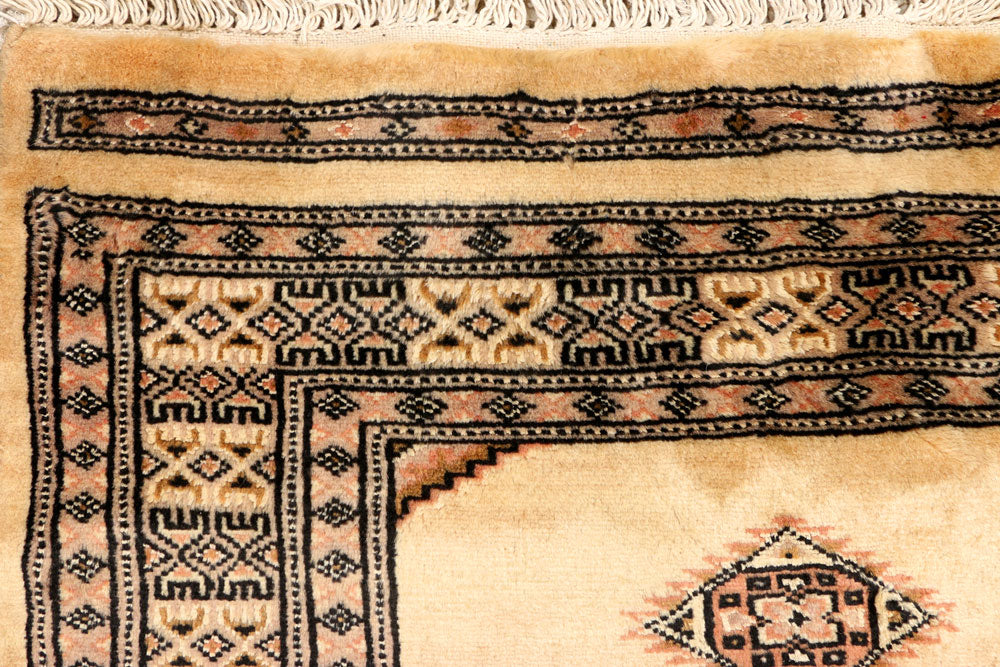 Navajo White Jaldar 2' 6 x 13' 7 - No. 39028 - ALRUG Rug Store