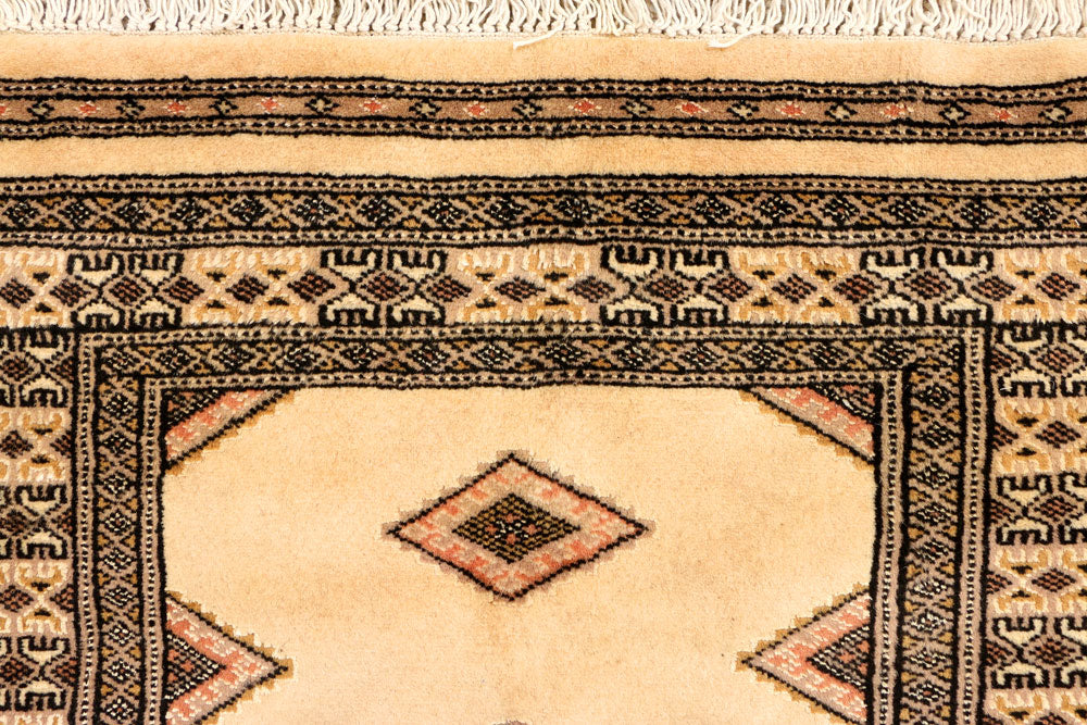 Navajo White Jaldar 2' 7 x 14' 5 - No. 39033 - ALRUG Rug Store