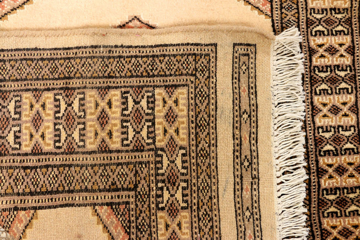 Navajo White Jaldar 2' 7 x 14' 5 - No. 39033 - ALRUG Rug Store
