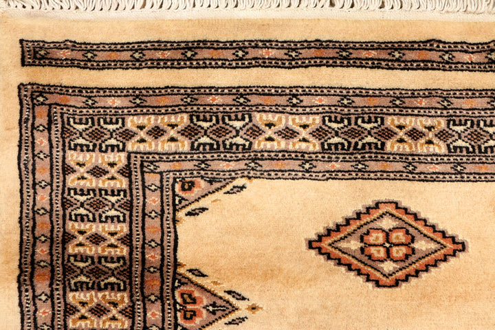 Navajo White Jaldar 2' 7 x 13' 11 - No. 39035 - ALRUG Rug Store