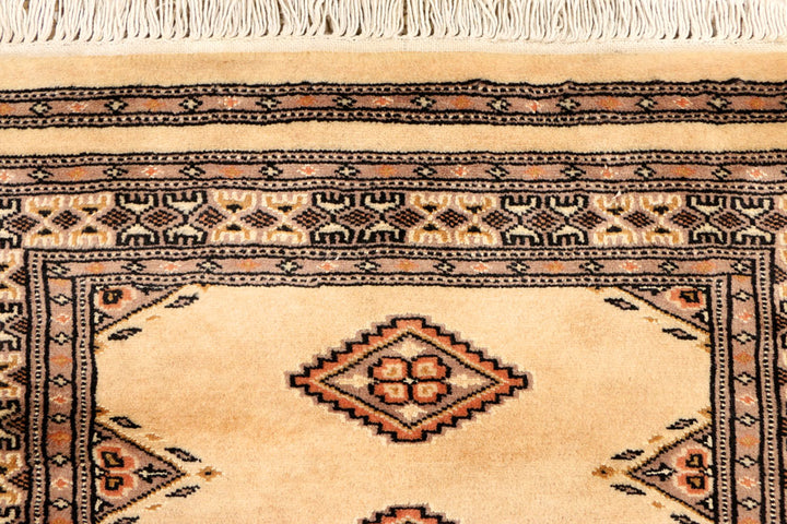 Navajo White Jaldar 2' 7 x 13' 11 - No. 39035 - ALRUG Rug Store