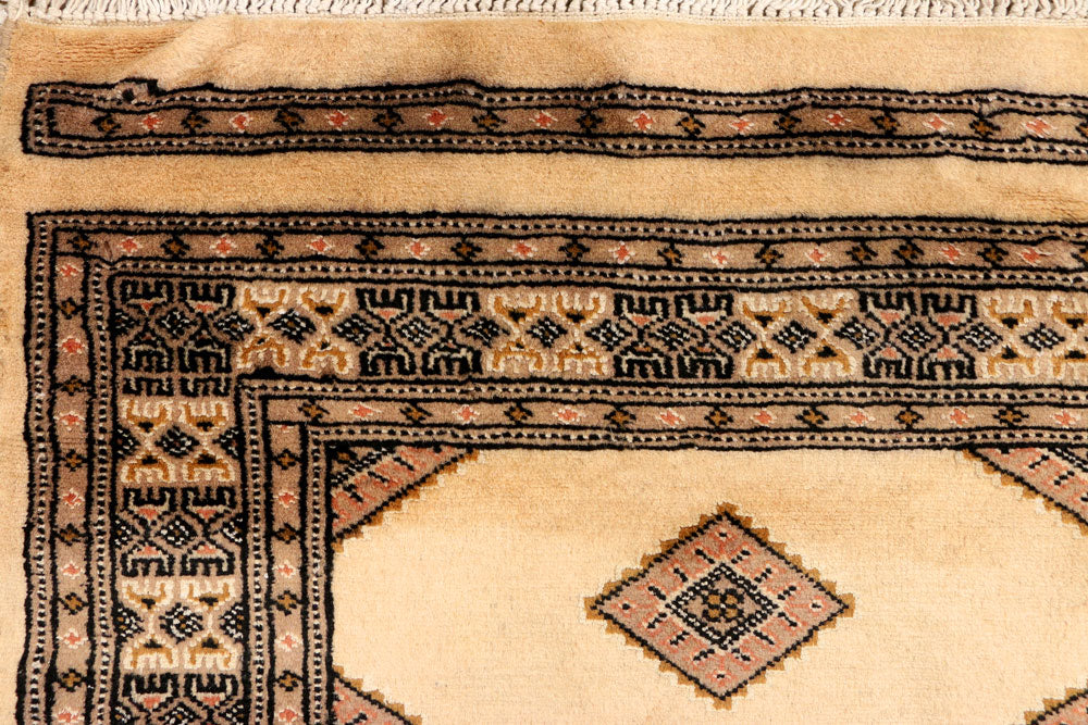 Navajo White Jaldar 2' 6 x 14' 4 - No. 39037 - ALRUG Rug Store