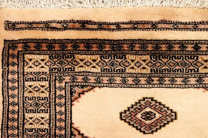Navajo White Jaldar 2' 7 x 14' 5 - No. 39039 - ALRUG Rug Store