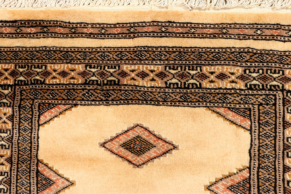 Navajo White Jaldar 2' 7 x 13' 7 - No. 39041 - ALRUG Rug Store