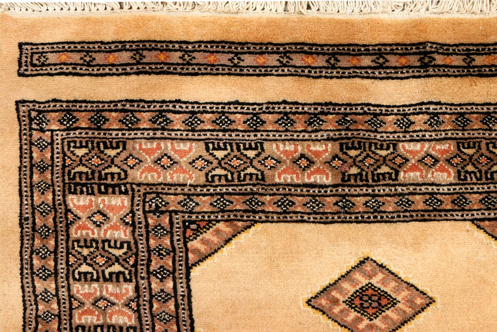 Navajo White Jaldar 2' 7 x 13' 11 - No. 39045 - ALRUG Rug Store