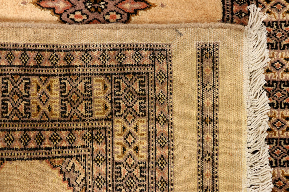 Navajo White Jaldar 2' 5 x 13' 6 - No. 39047 - ALRUG Rug Store