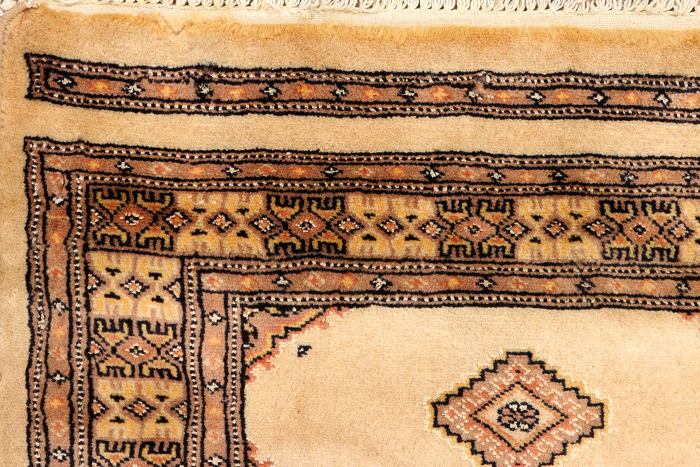 Navajo White Jaldar 2' 6 x 13' 4 - No. 39057 - ALRUG Rug Store