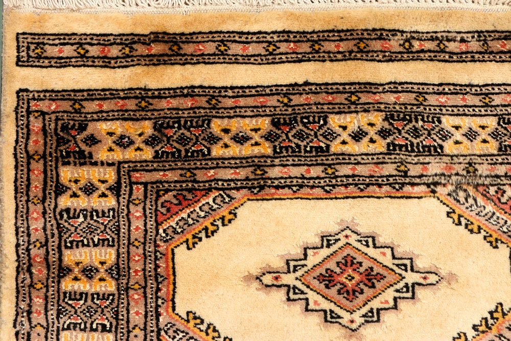 Navajo White Jaldar 2' 6 x 13' 4 - No. 39066 - ALRUG Rug Store