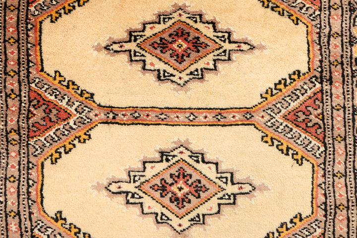 Navajo White Jaldar 2' 6 x 13' 4 - No. 39066 - ALRUG Rug Store