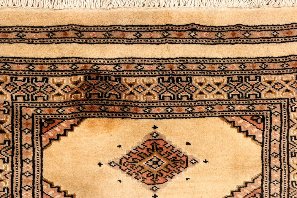 Navajo White Jaldar 2' 7 x 14' 2 - No. 39068 - ALRUG Rug Store