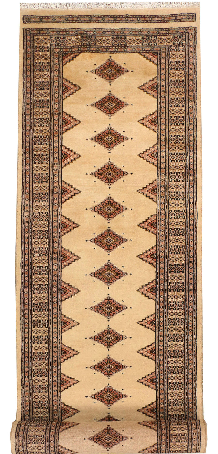Navajo White Jaldar 2' 7 x 14' 2 - No. 39068 - ALRUG Rug Store