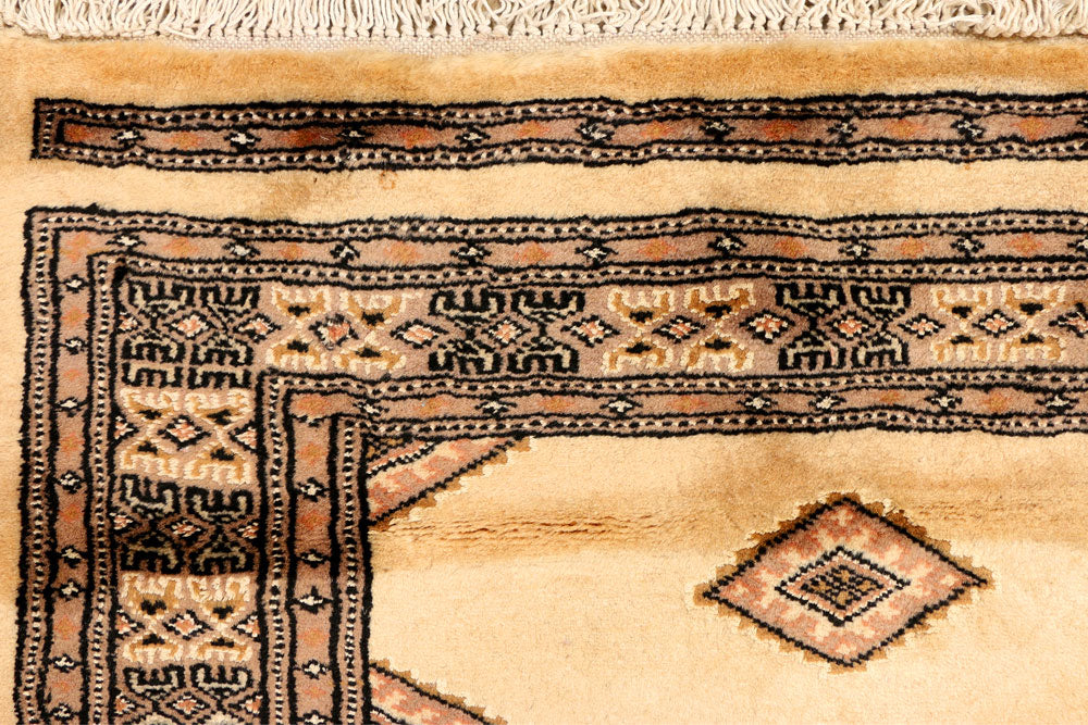 Navajo White Jaldar 2' 7 x 13' 1 - No. 39071 - ALRUG Rug Store