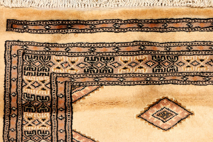 Navajo White Jaldar 2' 7 x 13' 1 - No. 39071 - ALRUG Rug Store