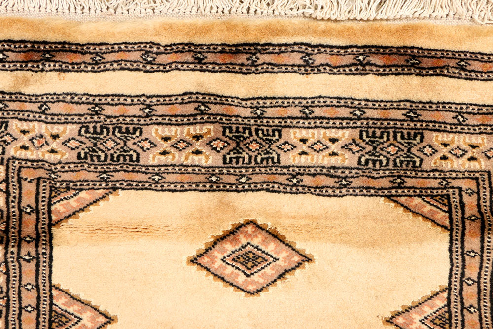 Navajo White Jaldar 2' 7 x 13' 1 - No. 39071 - ALRUG Rug Store