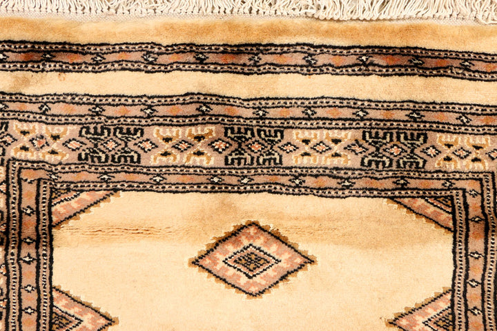 Navajo White Jaldar 2' 7 x 13' 1 - No. 39071 - ALRUG Rug Store
